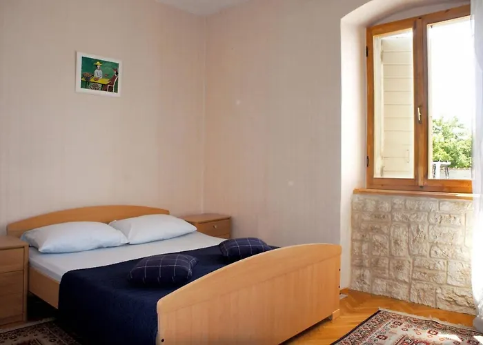 By The Sea - 15752 * 特罗吉尔