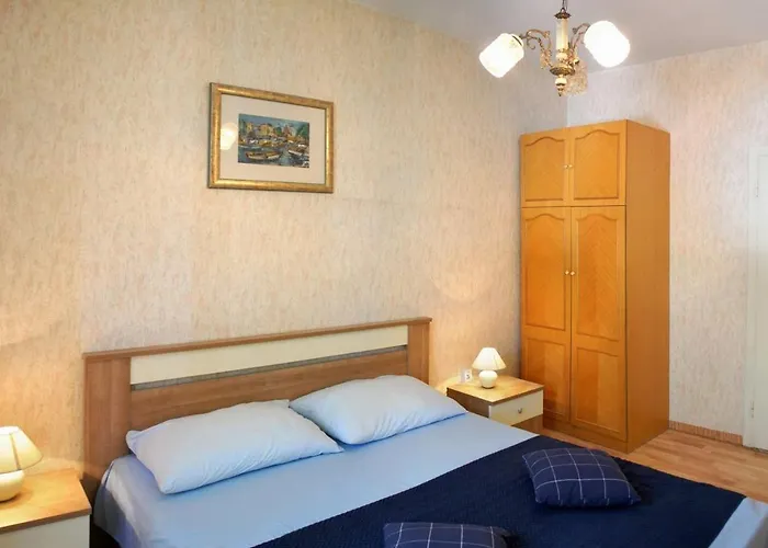Apartmán By The Sea - 15752 Trogir